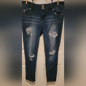NY & Co boyfriend distressed jeans size 8